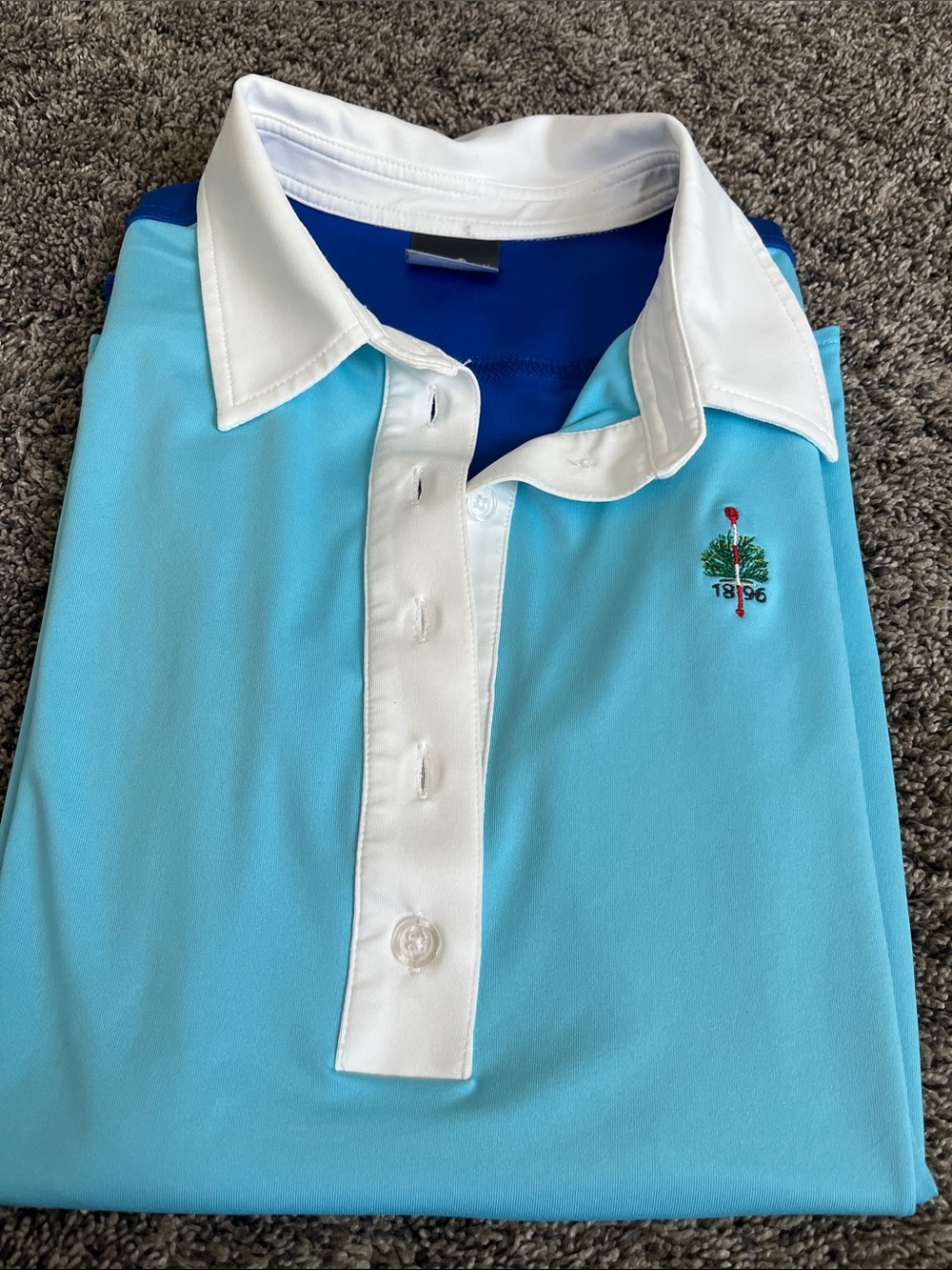 Merion Golf Club!  Belyn Key Light Blue Sleeveless Polo with White Collar!  XL